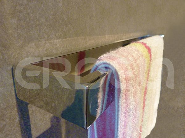 Porte-serviettes mural en acier inoxydable ERDEN pour salle de bain